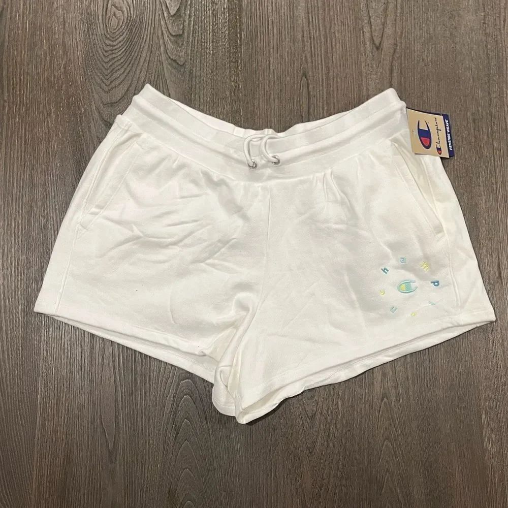 NWT Champion White Reverse Weave Shorts - Size 2X